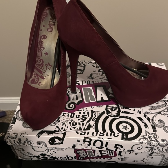 Burgundy Women's Heels - Picture 2 of 5